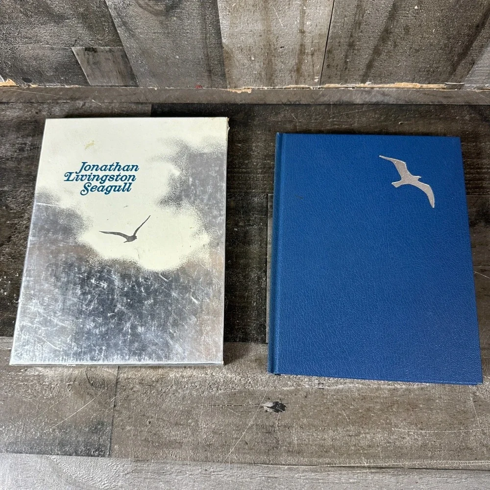 1970 JONATHAN LIVINGSTON SEAGULL BY RICHARD BACH VTG HARDCOVER W/ SLIP CASE RARE